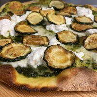 PIZZA ZUCCHINE FRITTE E STRACCIATELLA